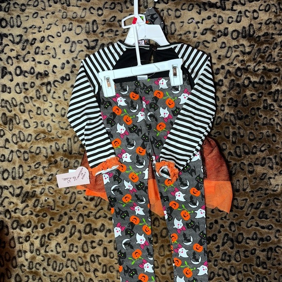 🎃 Little Lass 3T Halloween Cat Outfit 👻 - Picture 3 of 5